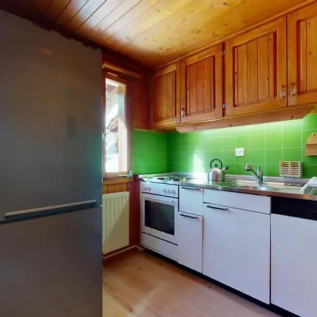 Beautiful Chalet For 6 Persons In Salvan, Les Marecottes