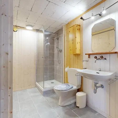 Beautiful Chalet For 6 Persons In Salvan, Les Marecottes