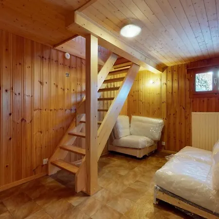 Beautiful Chalet For 6 Persons In Salvan, Les Marecottes Chalet