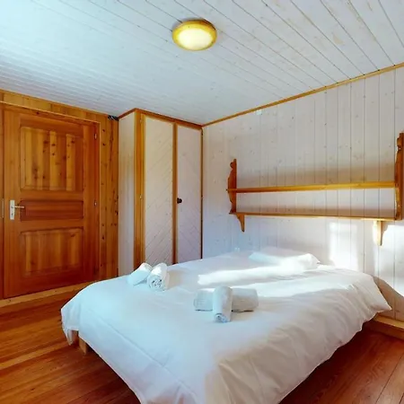 Beautiful Chalet For 6 Persons In Salvan, Les Marecottes Chalet
